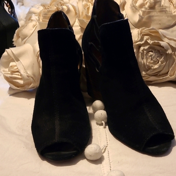 Black Lucky Peep Toe Wedge Ankle Booties - Picture 4 of 5